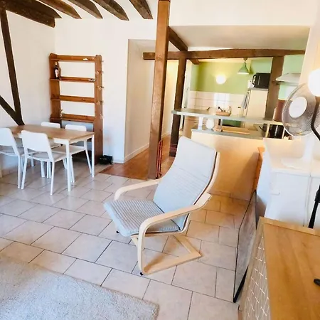 Rue Grande - Chez Alexis Fontainebleau